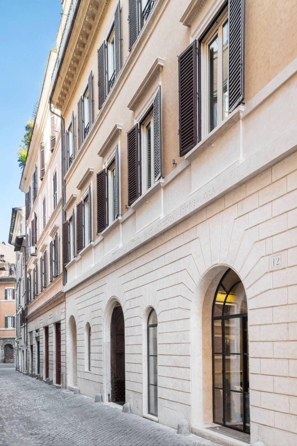 Hotel-Adriano-Rooftop-Roma-foto-novembre-2025-FACCIATA-HOTEL-1