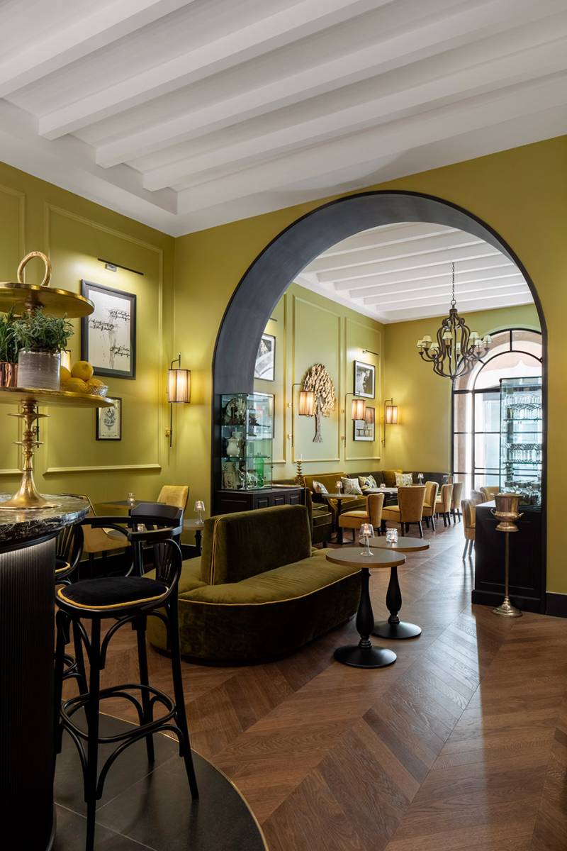 BAR-PANORAMICA-VERTICALE-DA-ENTRATA